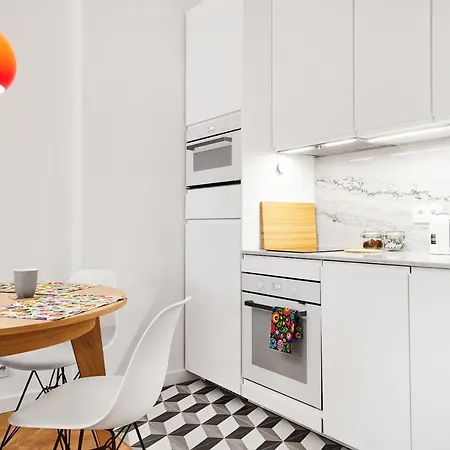HOUSEHOST Apartment :Starowiślna 66/9 Street-3