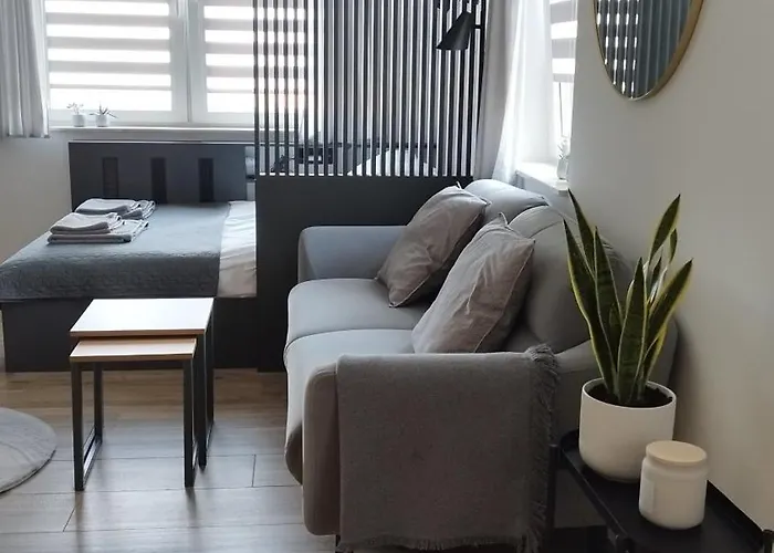 Apartment Between